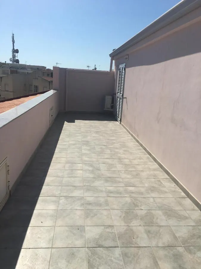 Harmony Apartment Альгеро