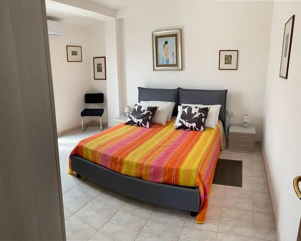 Harmony Apartment Альгеро